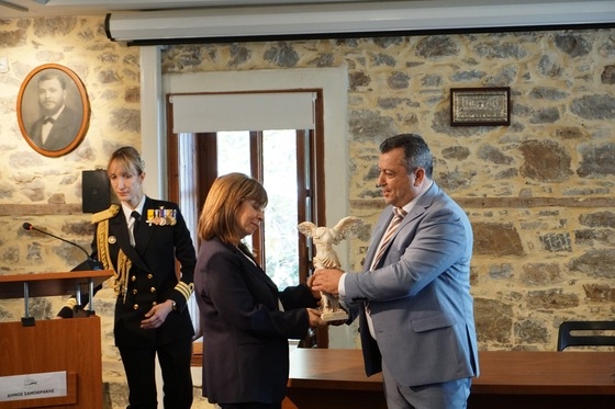 Επίτιμη δημότης Σαμοθράκης  ανακηρύχθηκε η Πρόεδρος της Δημοκρατίας